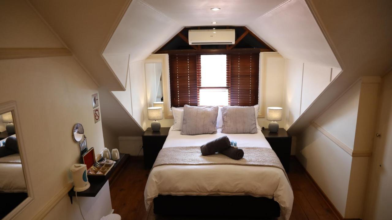 The Oak Potch Guesthouse Potchefstroom Exterior foto